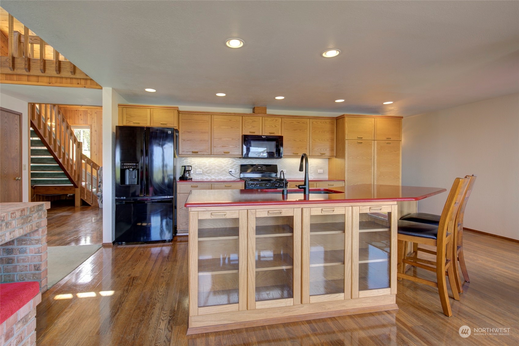 774 Wakina Loop SE, Ocean Shores, WA 98569