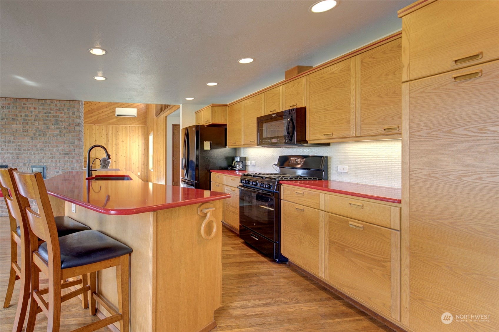 774 Wakina Loop SE, Ocean Shores, WA 98569