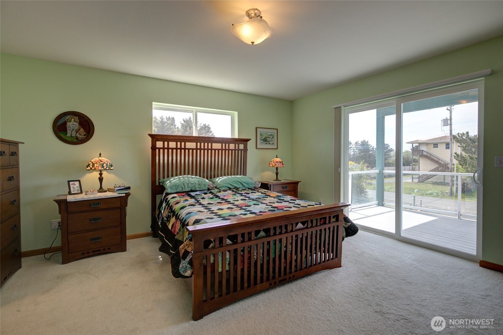 272 Sand Dune Avenue NW, Ocean Shores, WA 98569