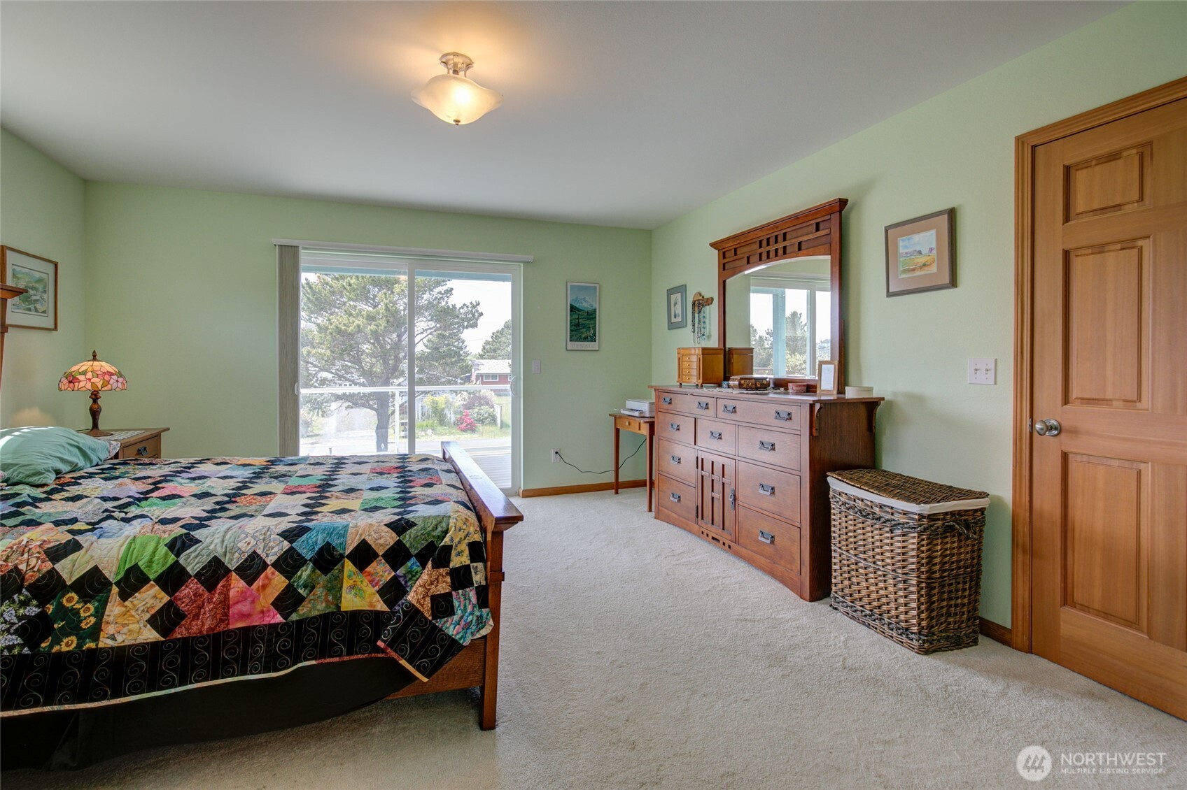 272 Sand Dune Avenue NW, Ocean Shores, WA 98569