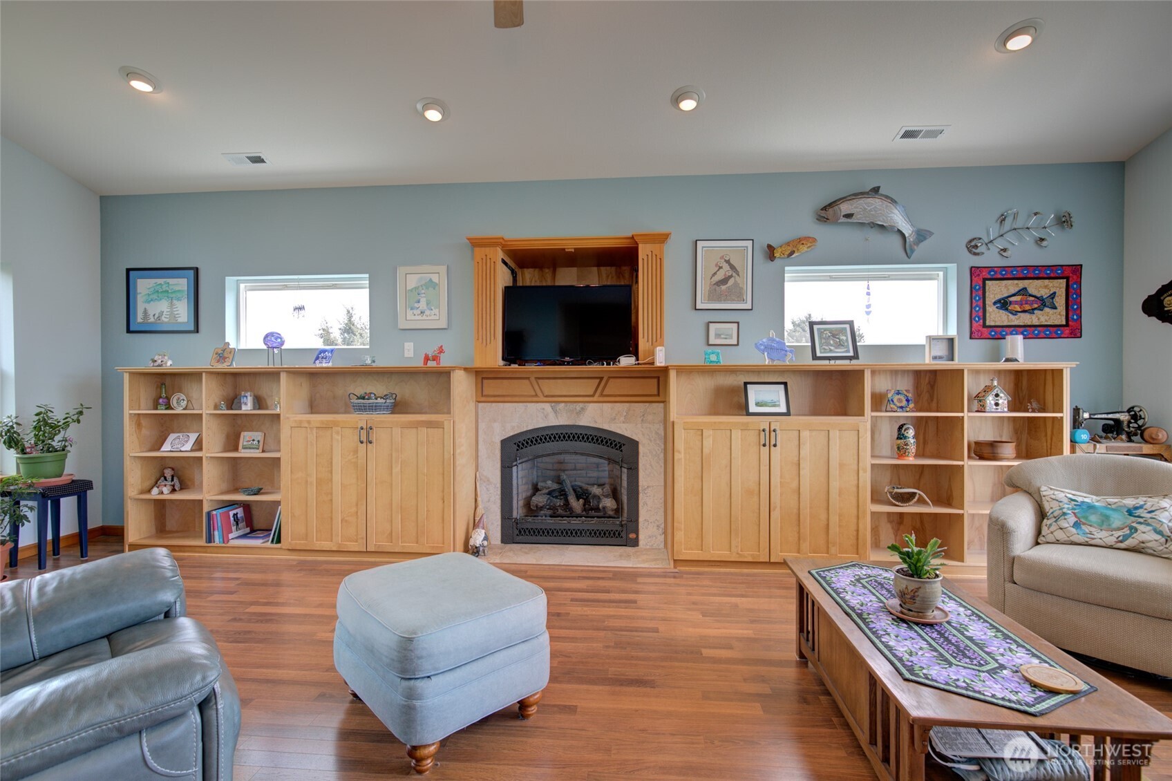 272 Sand Dune Avenue NW, Ocean Shores, WA 98569