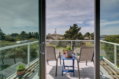 272 Sand Dune Avenue NW, Ocean Shores, WA 98569 - Photo 31