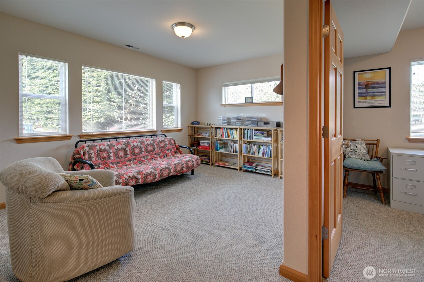 272 Sand Dune Avenue NW, Ocean Shores, WA 98569