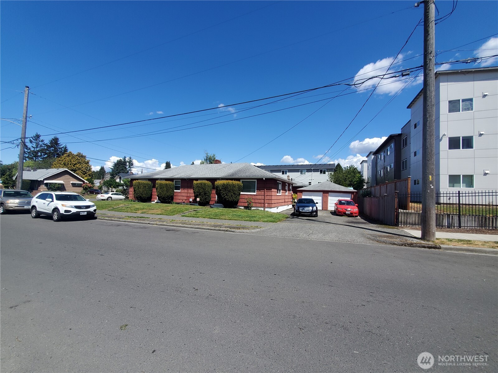 7001 7003 S D Street , Tacoma, WA 98408