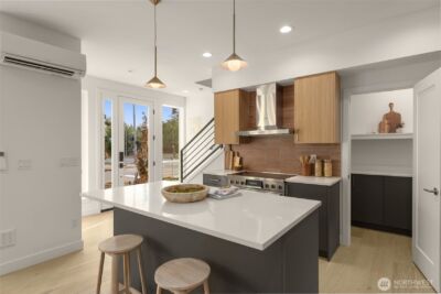 4300 NE 52nd Street , Seattle, WA 98105 - Photo 11