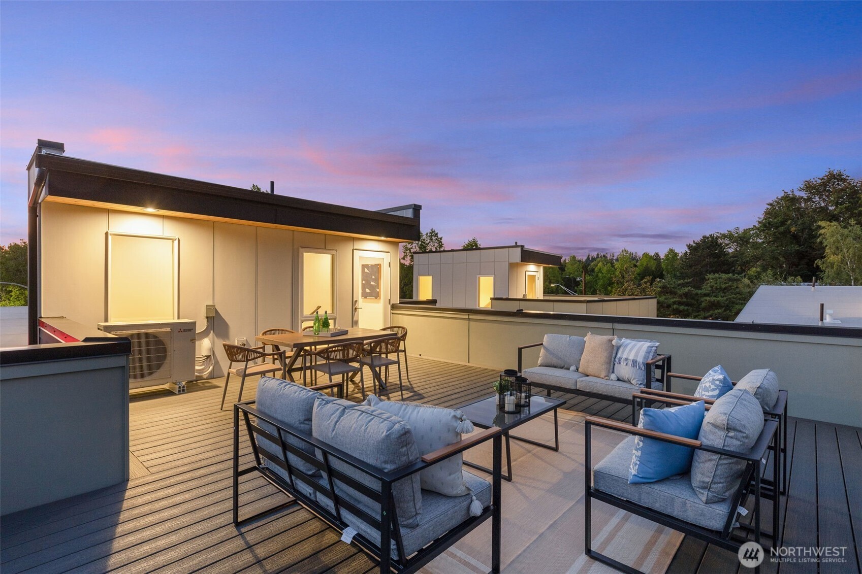 4300 NE 52nd Street , Seattle, WA 98105