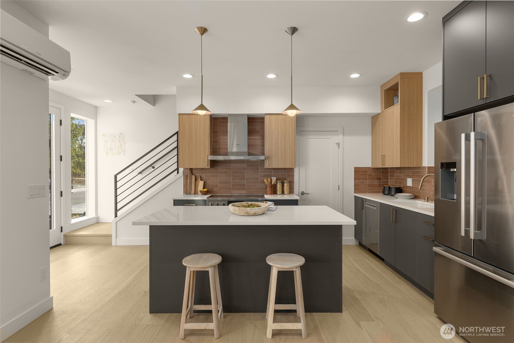 4300 NE 52nd Street , Seattle, WA 98105