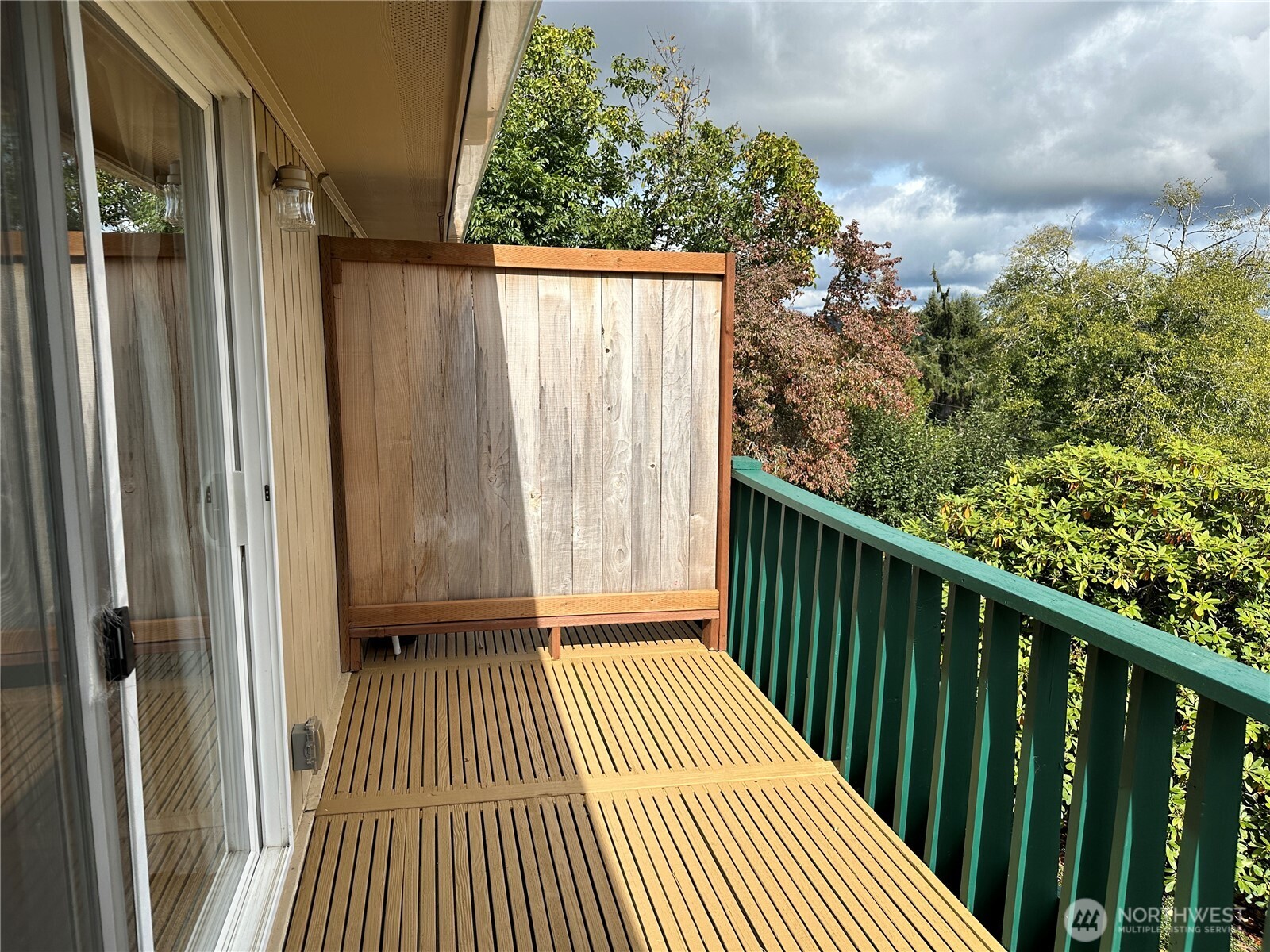 910 Barnhart Street , Raymond, WA 98577