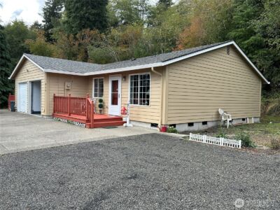 910 Barnhart Street , Raymond, WA 98577 - Photo 32