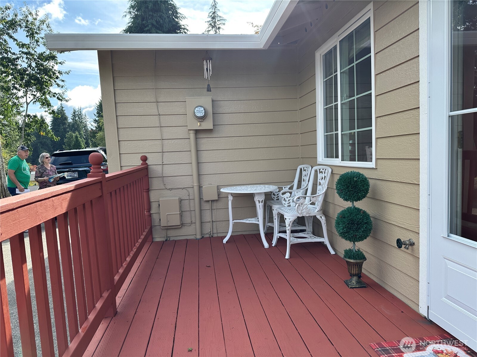 910 Barnhart Street , Raymond, WA 98577