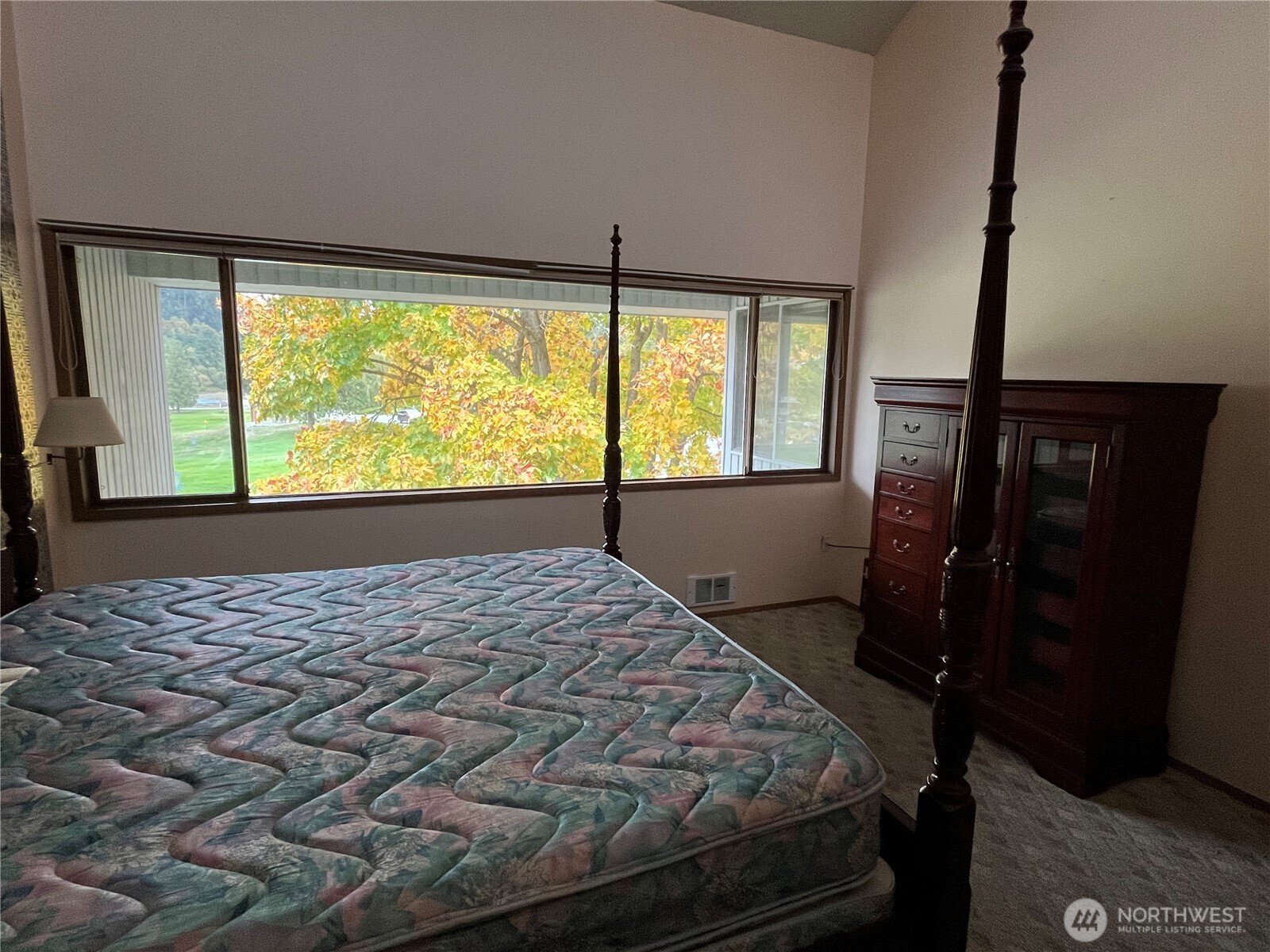 102 Shelter Bay Drive , La Conner, WA 98257