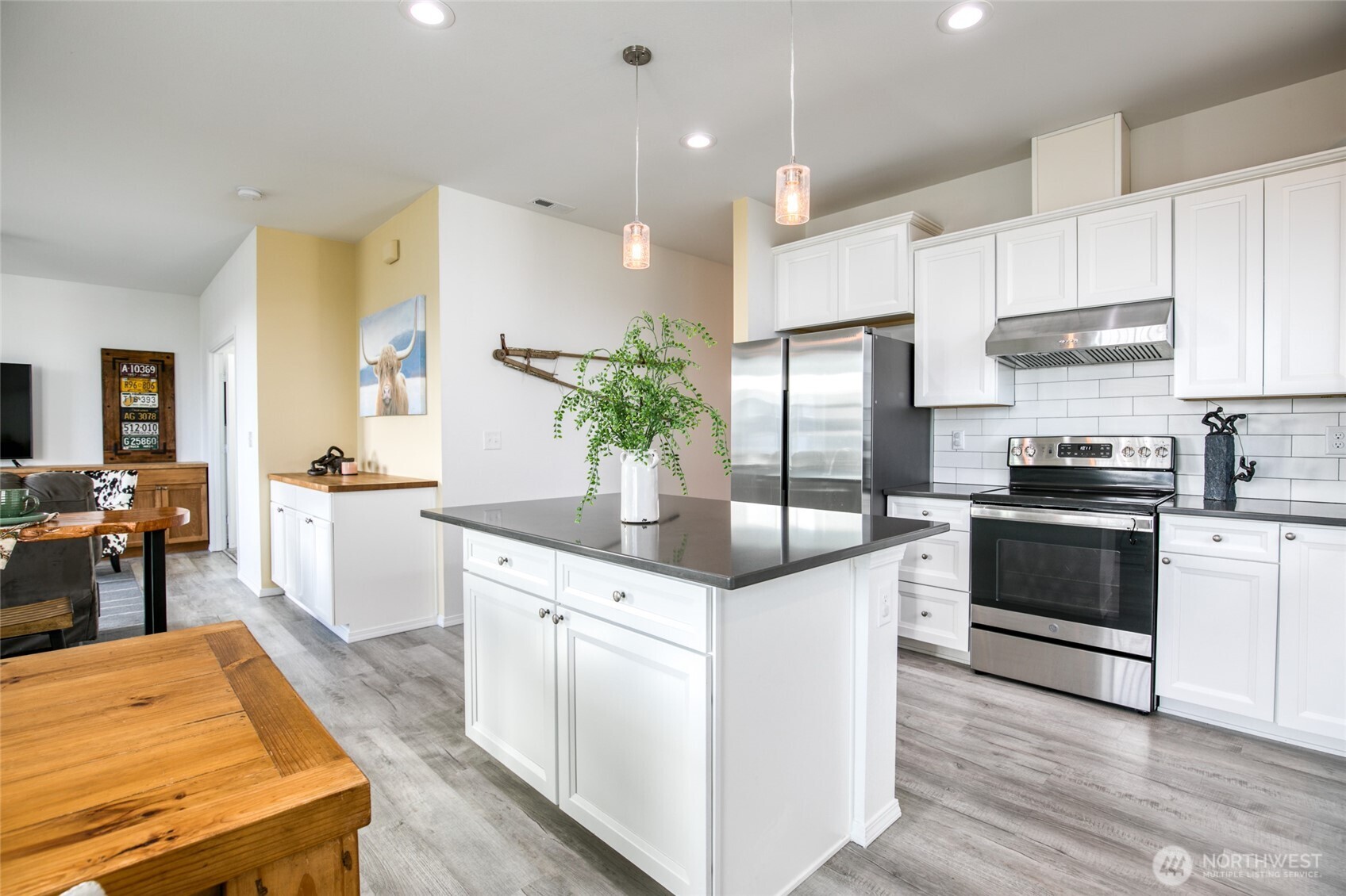 1415 Storm King Avenue SW, Ocean Shores, WA 98569