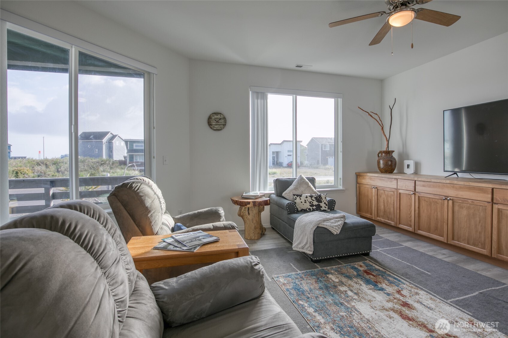 1415 Storm King Avenue SW, Ocean Shores, WA 98569