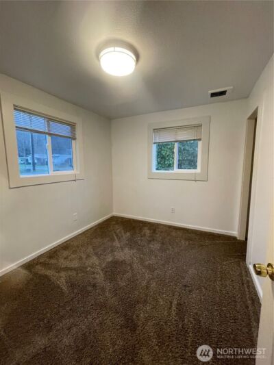 903 Howard Street , Raymond, WA 98577 - Photo 6