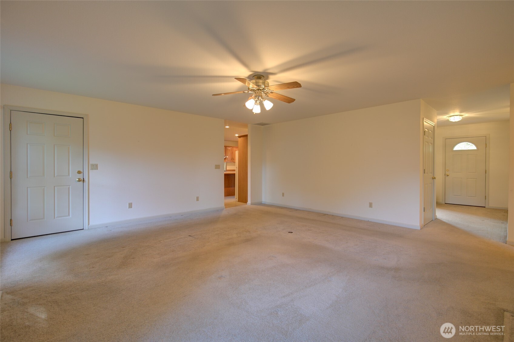 646 Woodland Loop NE, Ocean Shores, WA 98569