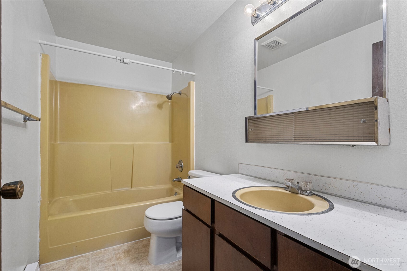 2312 Orleans Street , Bellingham, WA 98229