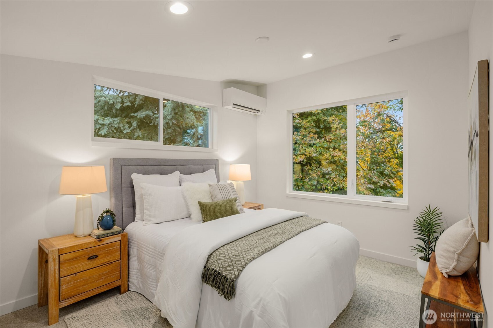 4411 21st Avenue SW, Seattle, WA 98106