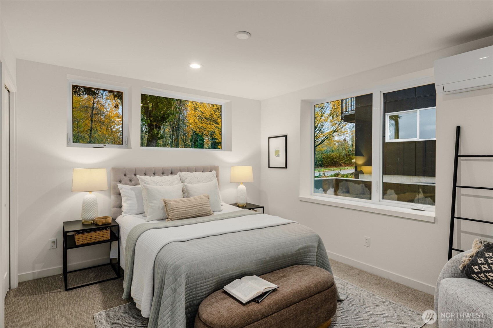 4409 B 21st Avenue SW, Seattle, WA 98106