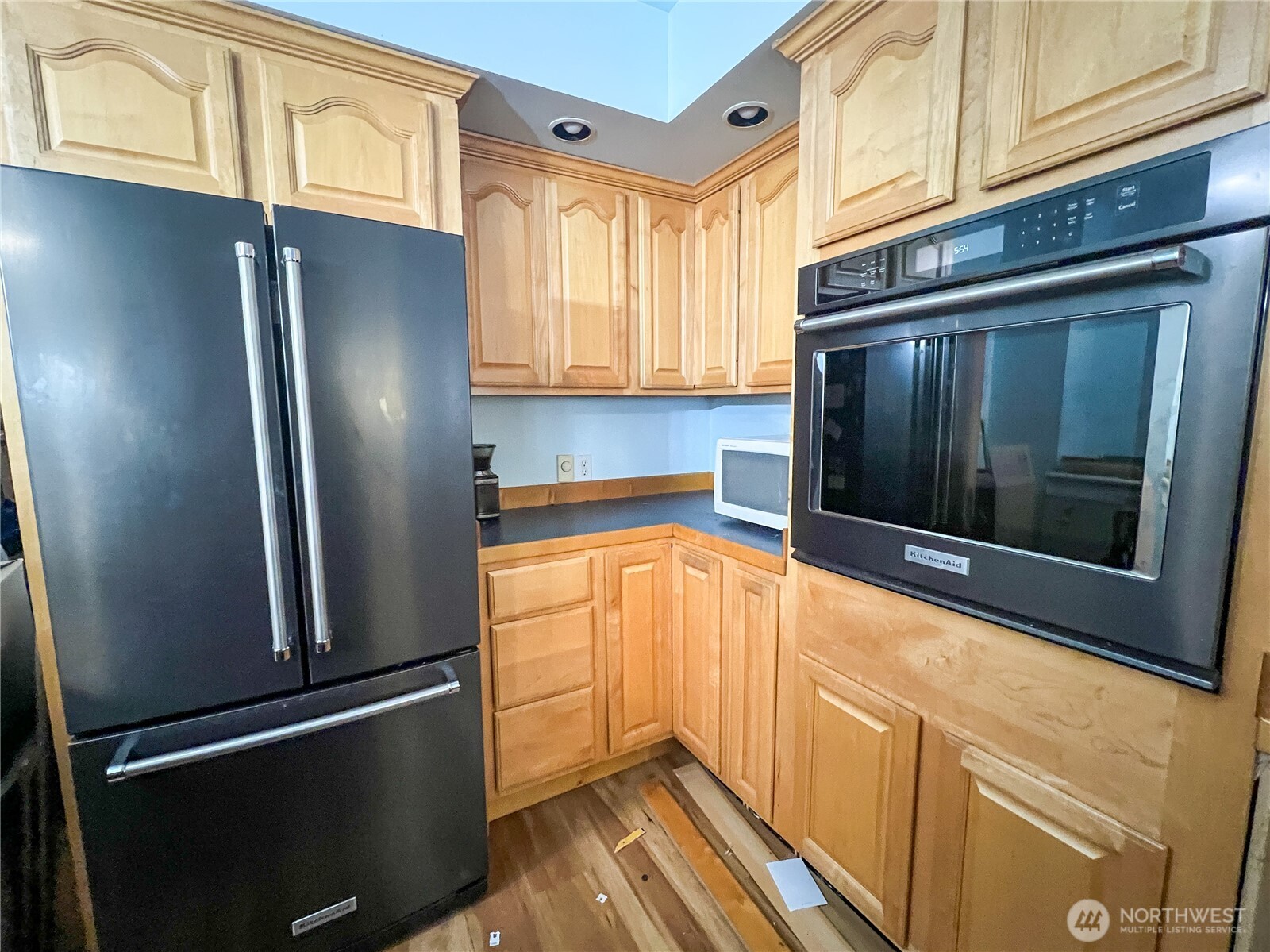 7807 Grant Drive , Everett, WA 98203-6734