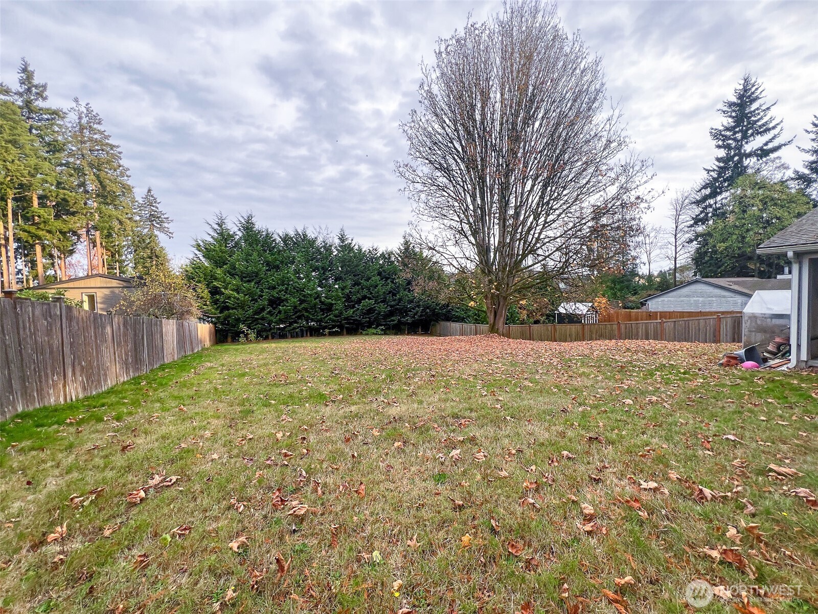 7807 Grant Drive , Everett, WA 98203-6734