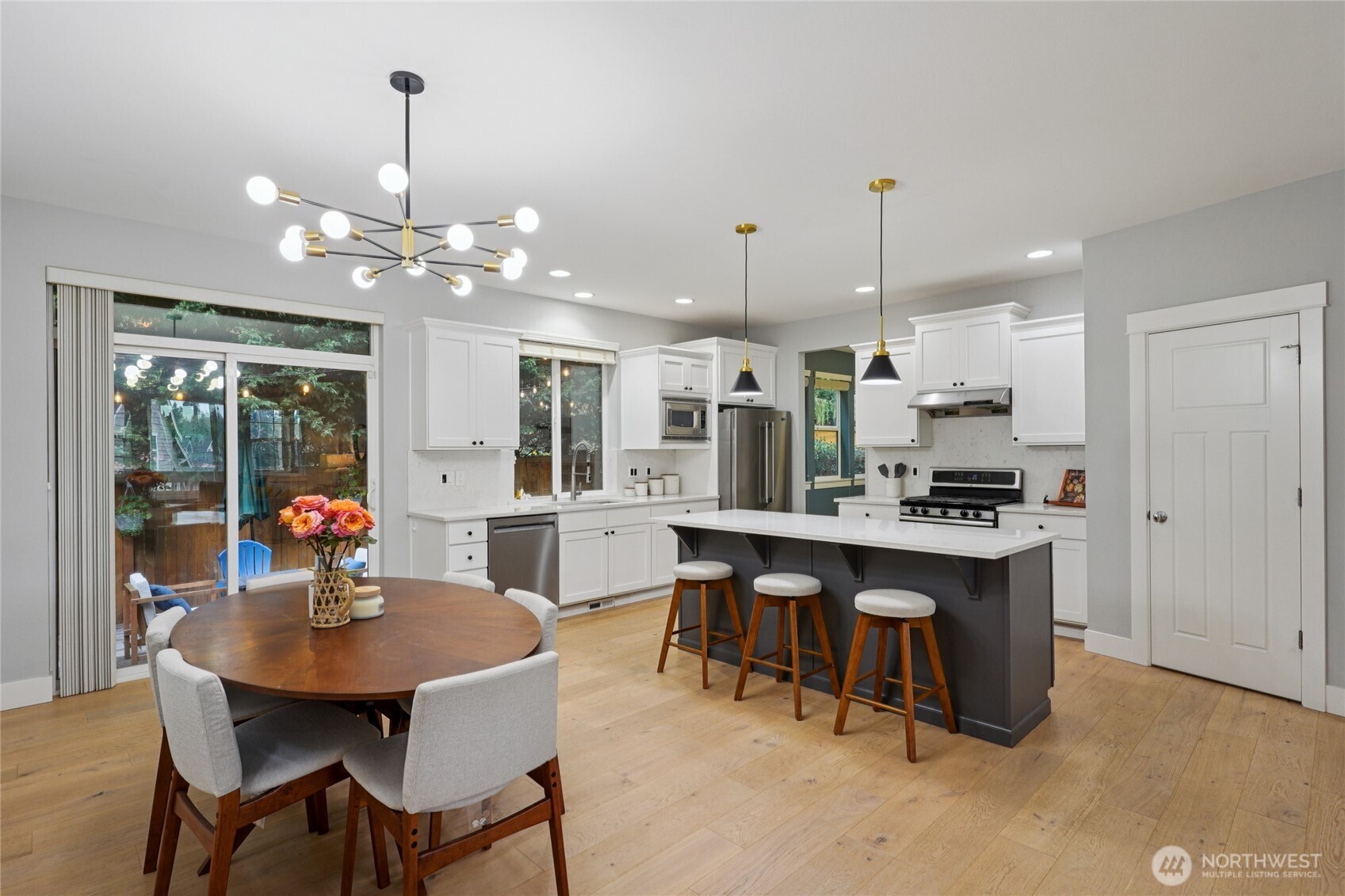 6523 128th Place SW, Edmonds, WA 98026