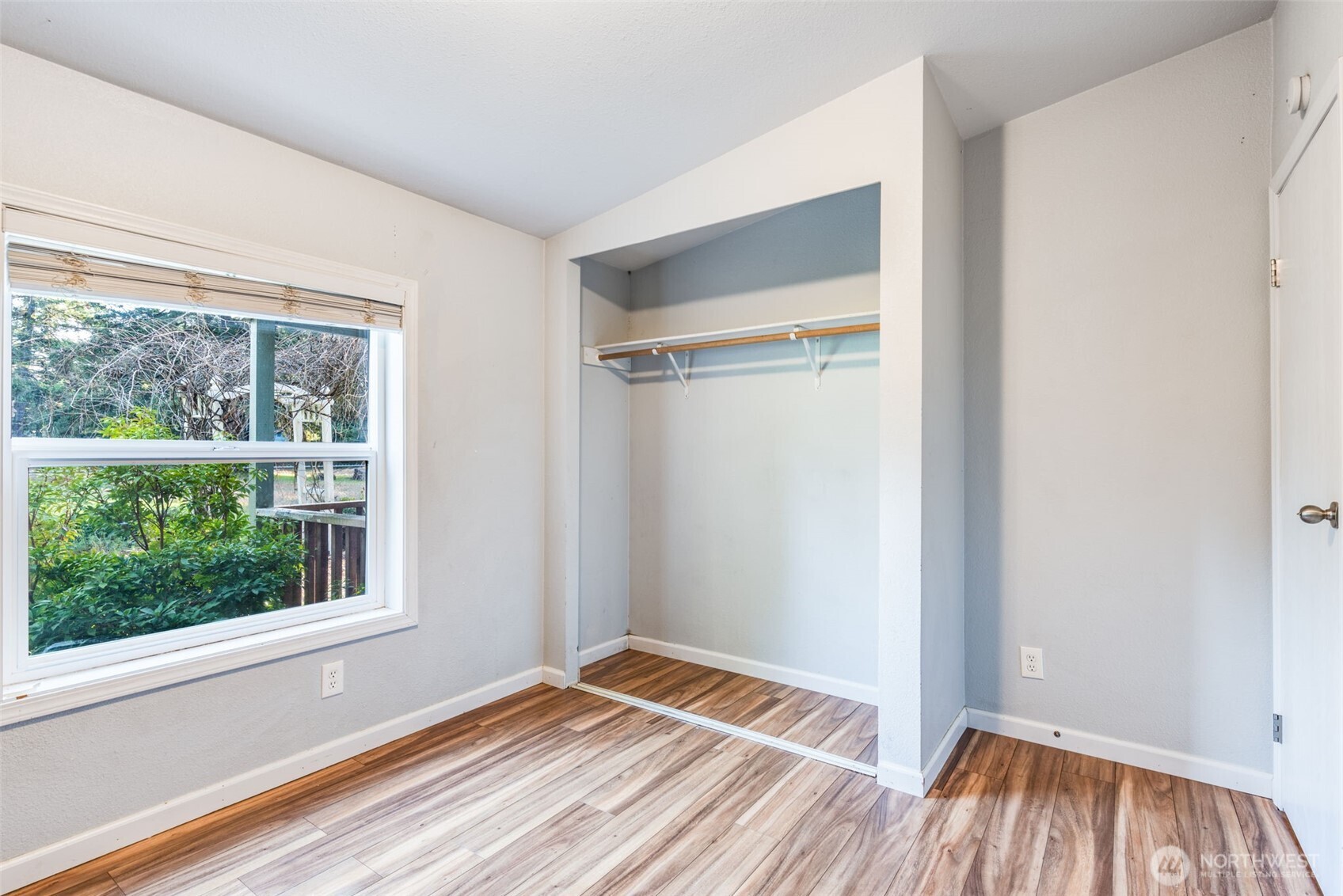 16016 11th Avenue E, Tacoma, WA 98445
