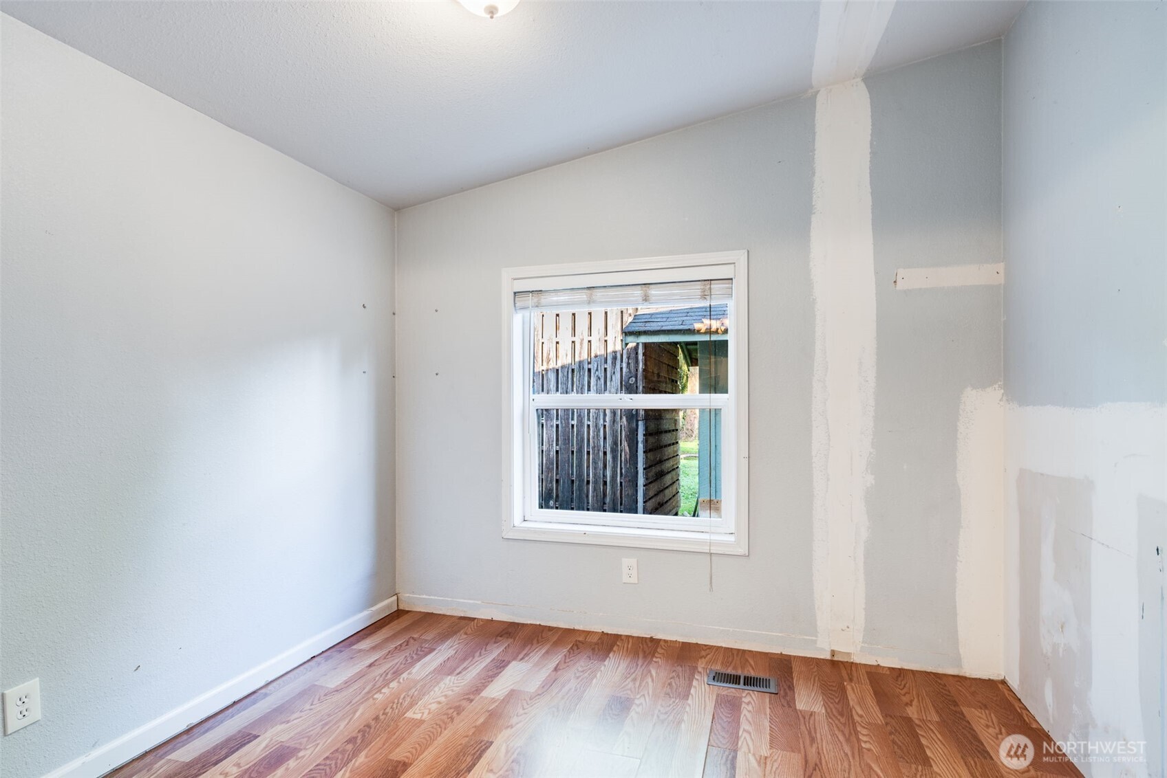 16016 11th Avenue E, Tacoma, WA 98445