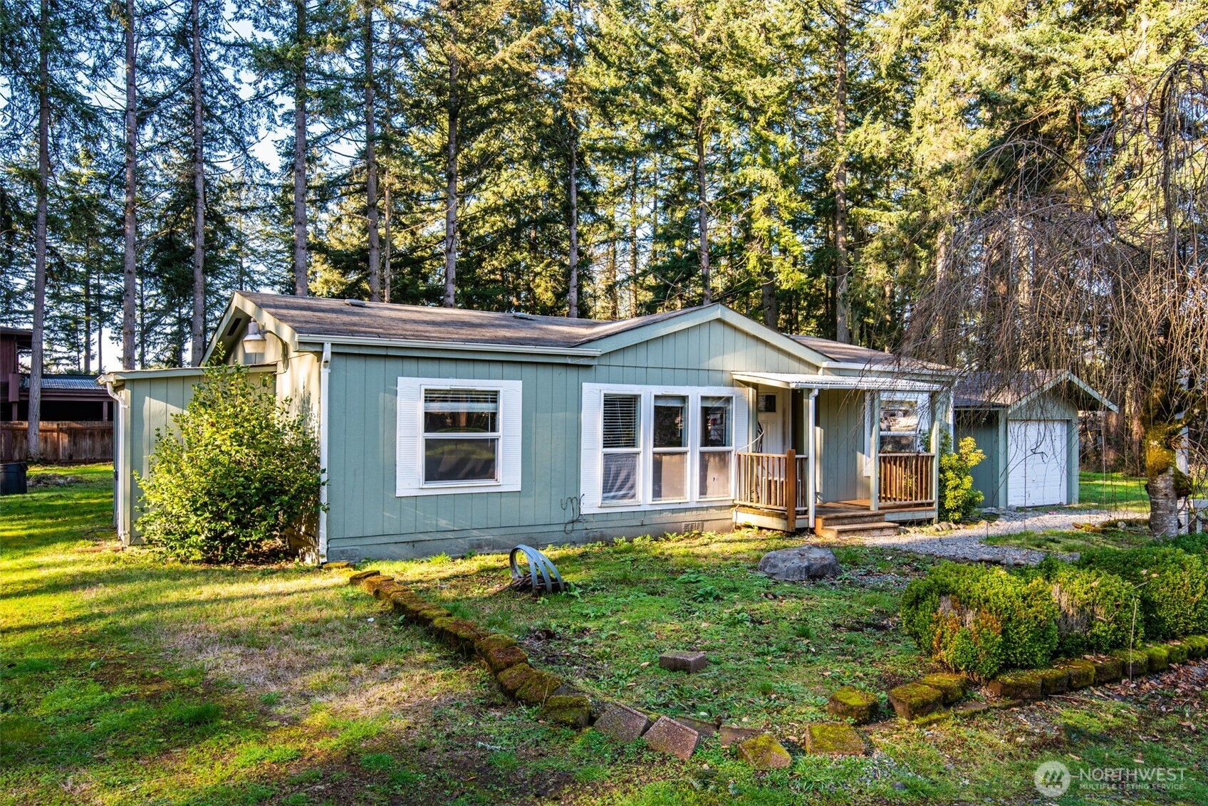 16016 11th Avenue E, Tacoma, WA 98445