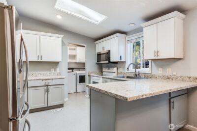 16016 11th Avenue E, Tacoma, WA 98445 - Photo 6