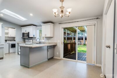 16016 11th Avenue E, Tacoma, WA 98445 - Photo 8