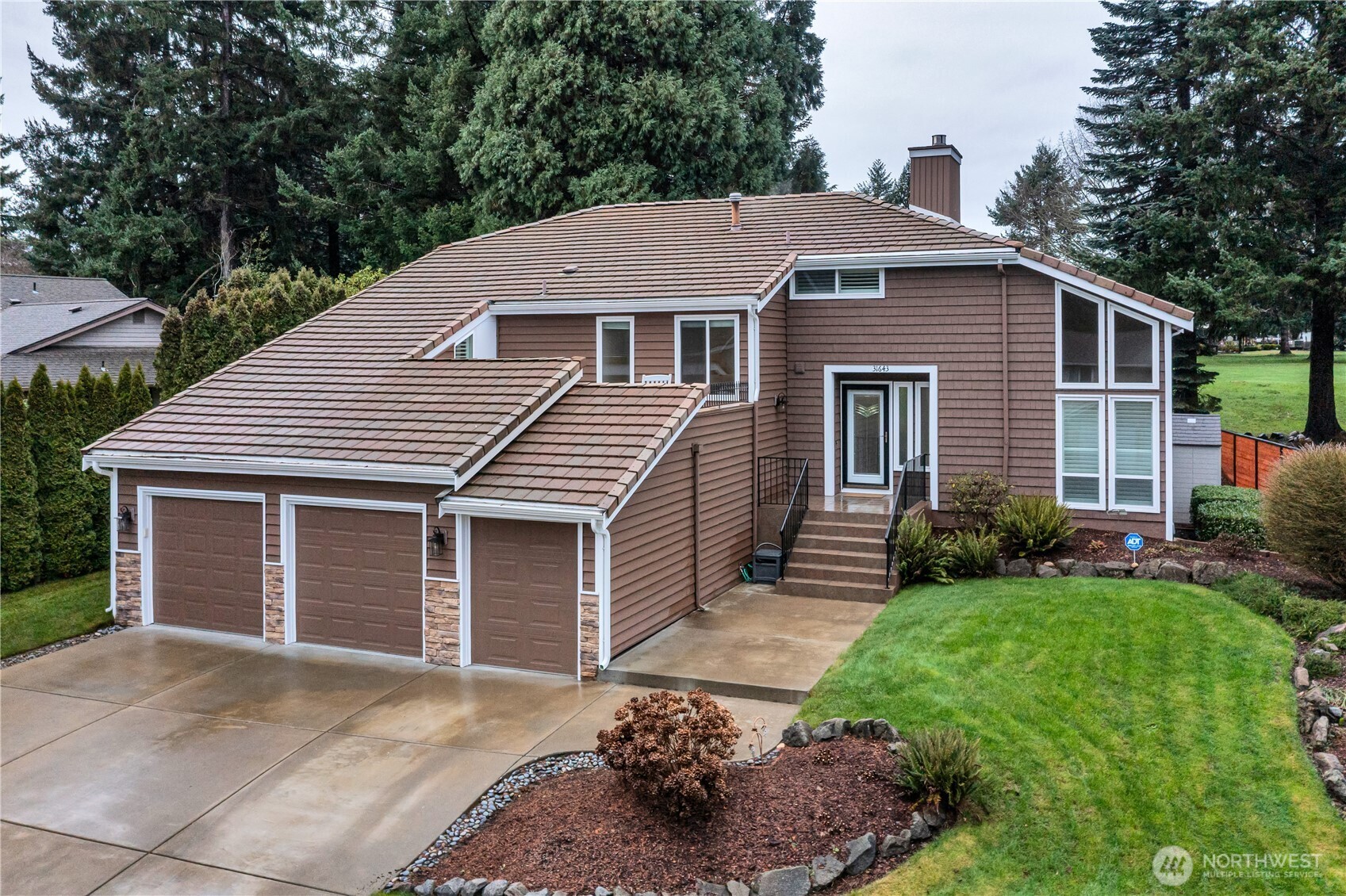 31643 37th Avenue SW, Federal Way, WA 98023