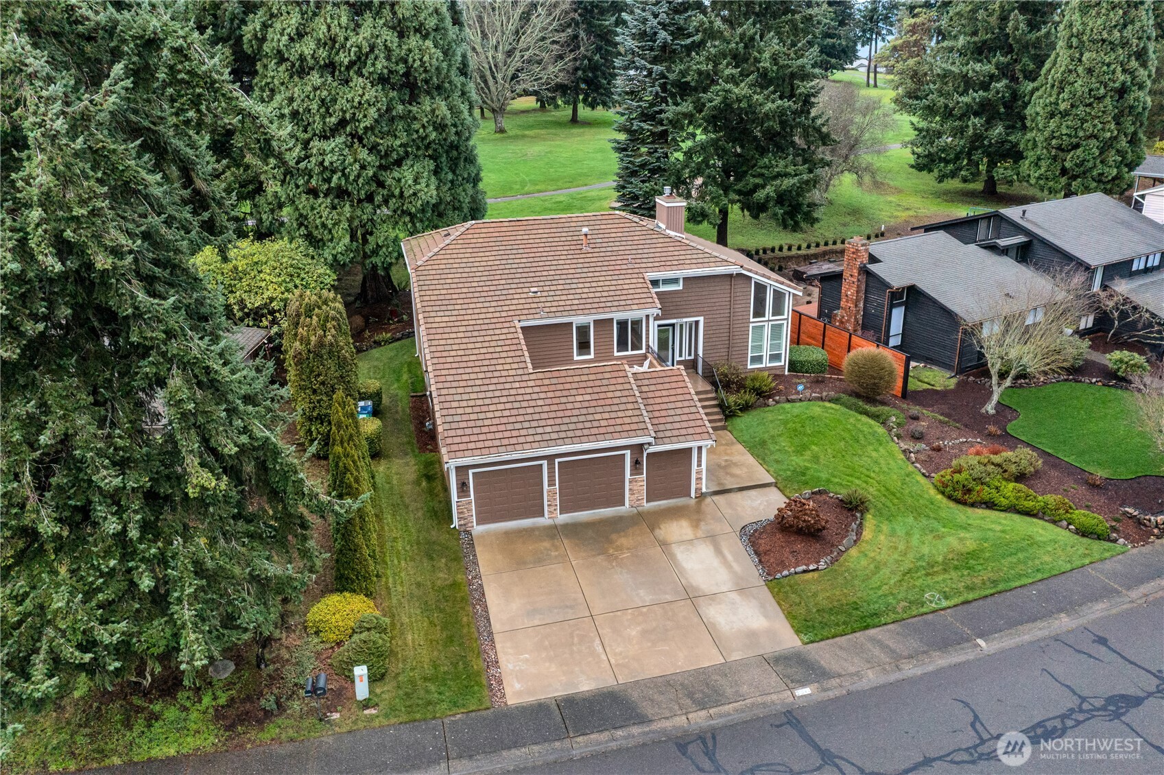 31643 37th Avenue SW, Federal Way, WA 98023