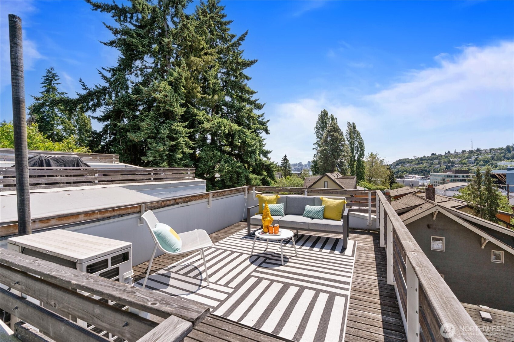 3642 A Interlake Avenue N, Seattle, WA 98103