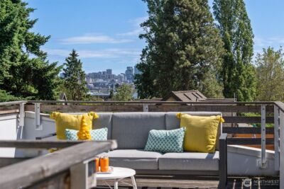 3642 A Interlake Avenue N, Seattle, WA 98103 - Photo 3