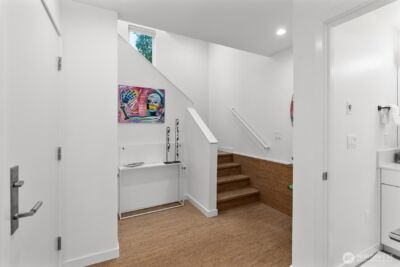 3642 A Interlake Avenue N, Seattle, WA 98103 - Photo 7