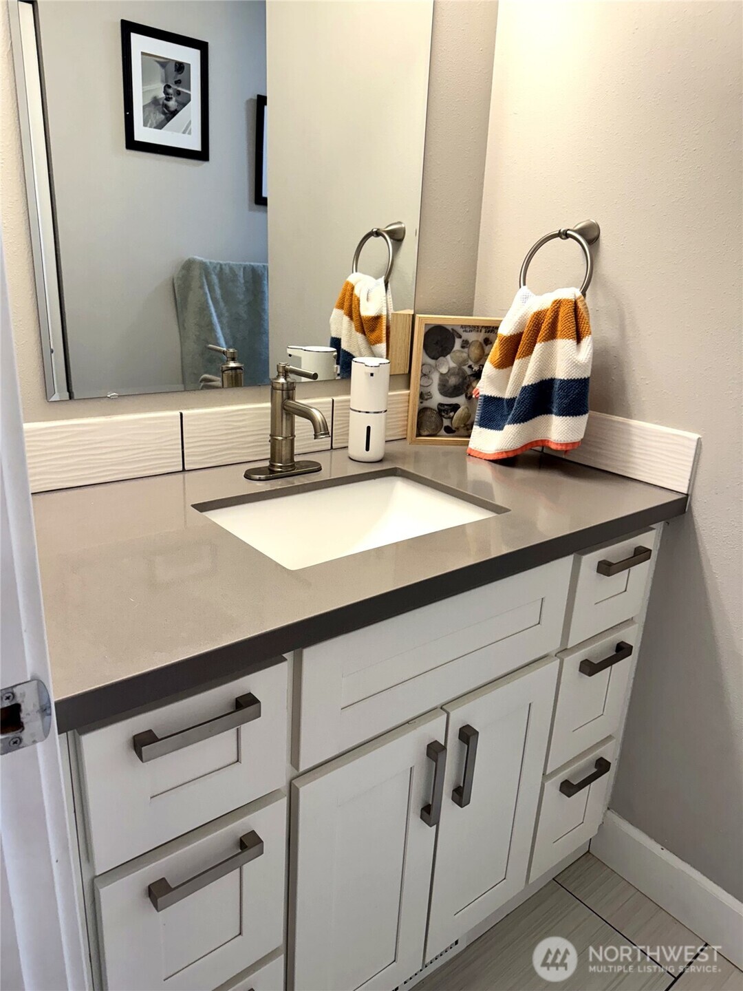 117 Dallas Street , Port Orchard, WA 98366