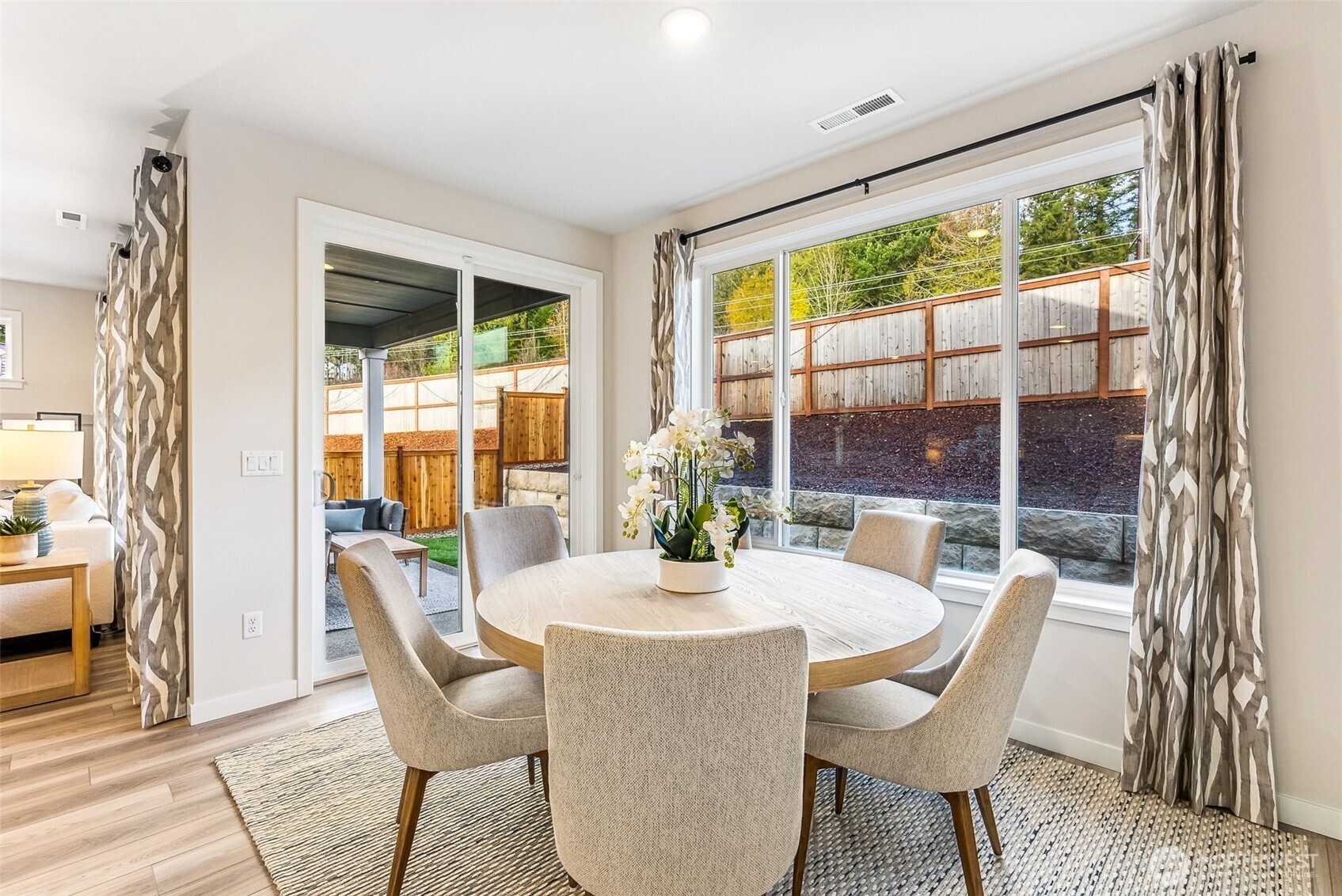 2028 NE Norseman Way , Poulsbo, WA 98370