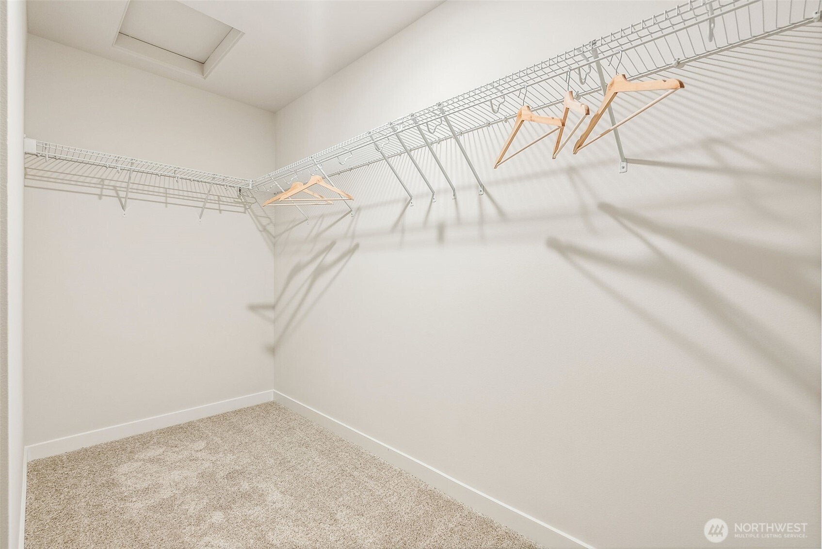 2028 NE Norseman Way , Poulsbo, WA 98370