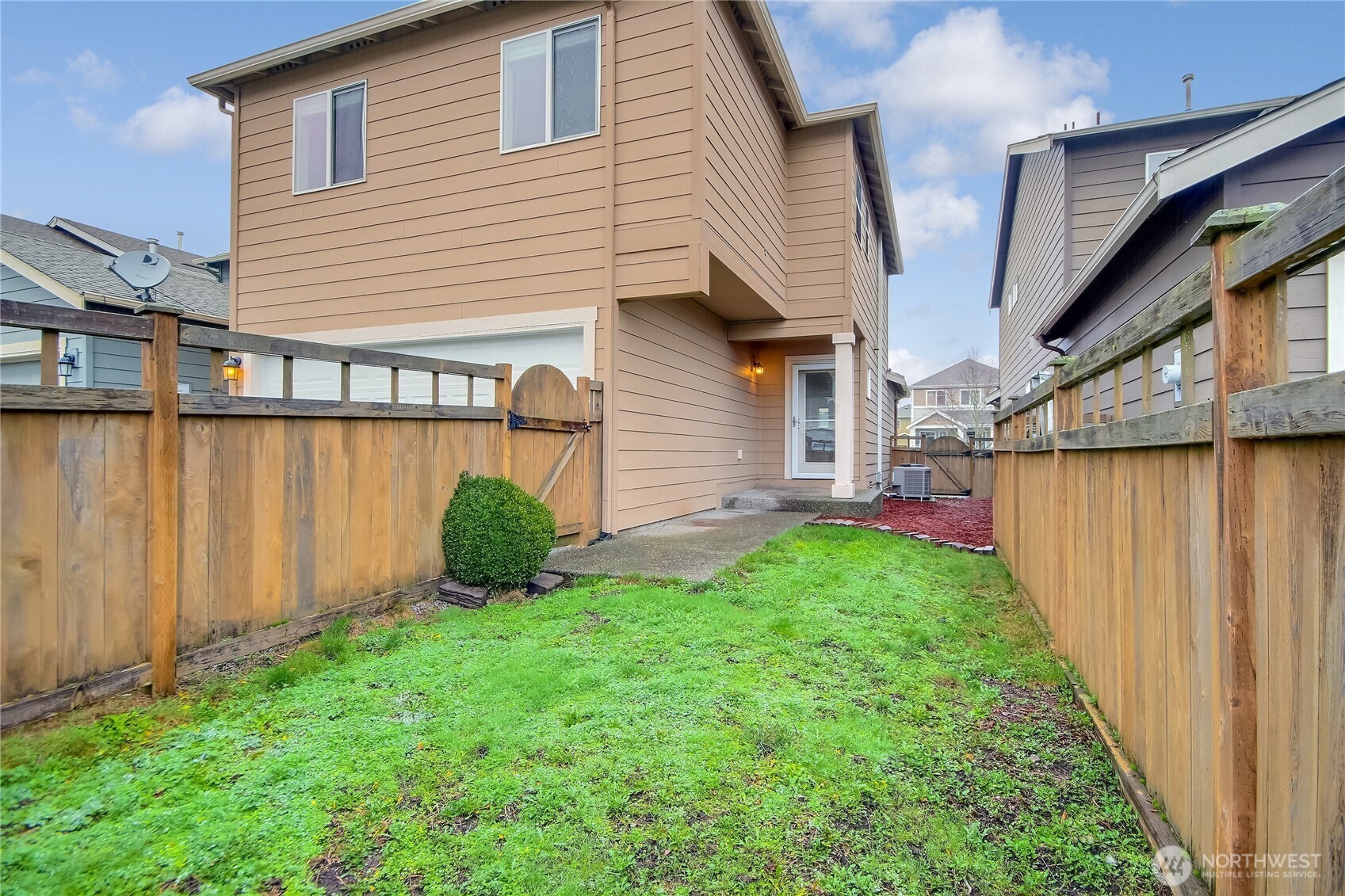 1746 180th Court E, Spanaway, WA 98387