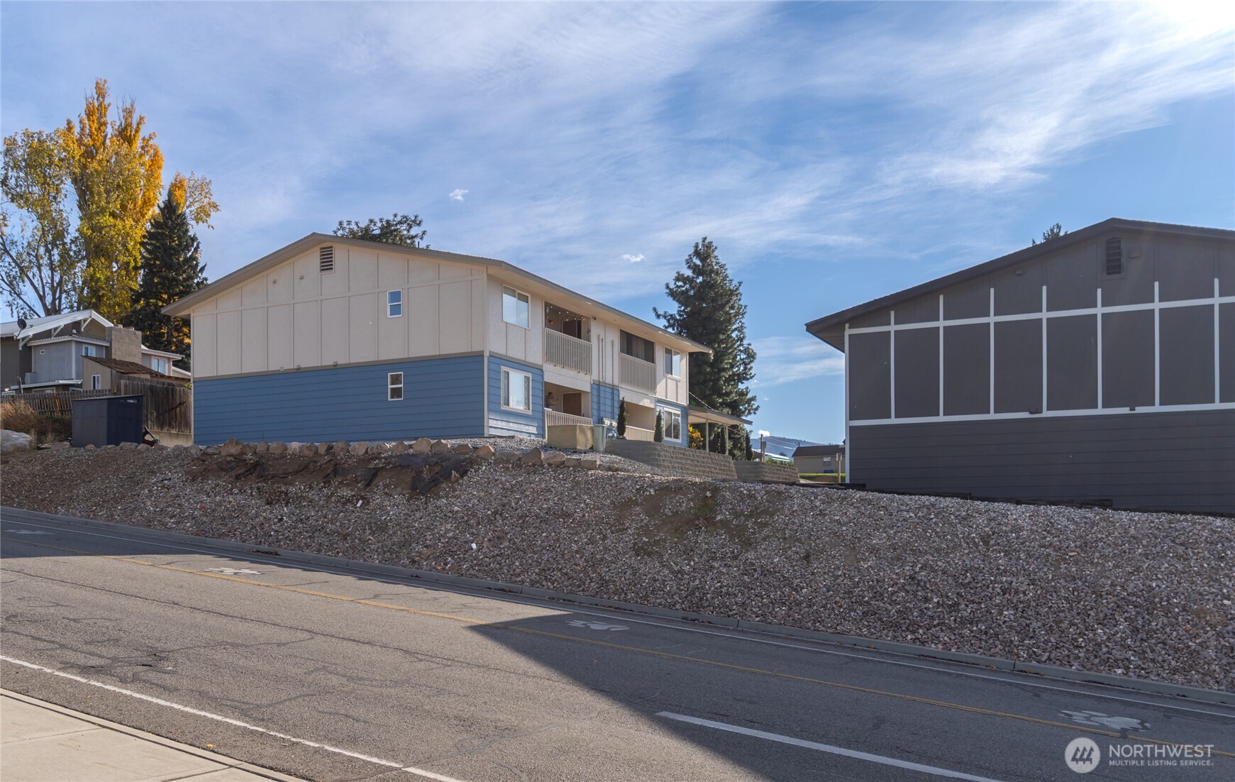 509 2nd Street NE, East Wenatchee, WA 98802