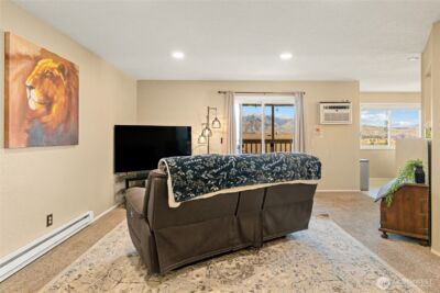 509 2nd Street NE, East Wenatchee, WA 98802 - Photo 3