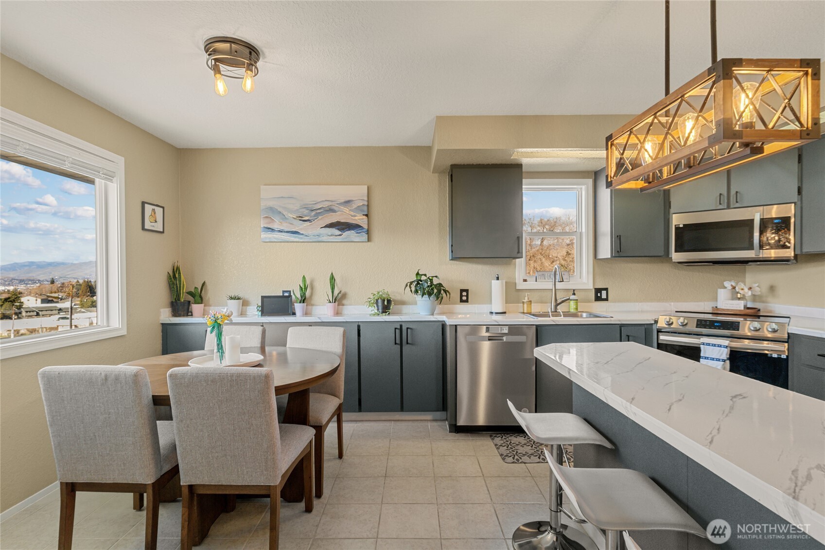 509 2nd Street NE, East Wenatchee, WA 98802
