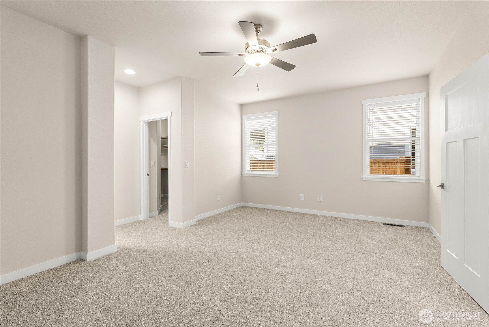 9041 Wyatt Loop SE, Tumwater, WA 98501