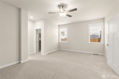 9041 Wyatt Loop SE, Tumwater, WA 98501 - Photo 27