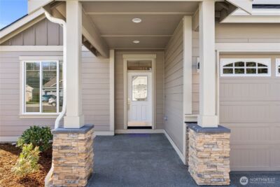 9041 Wyatt Loop SE, Tumwater, WA 98501 - Photo 4