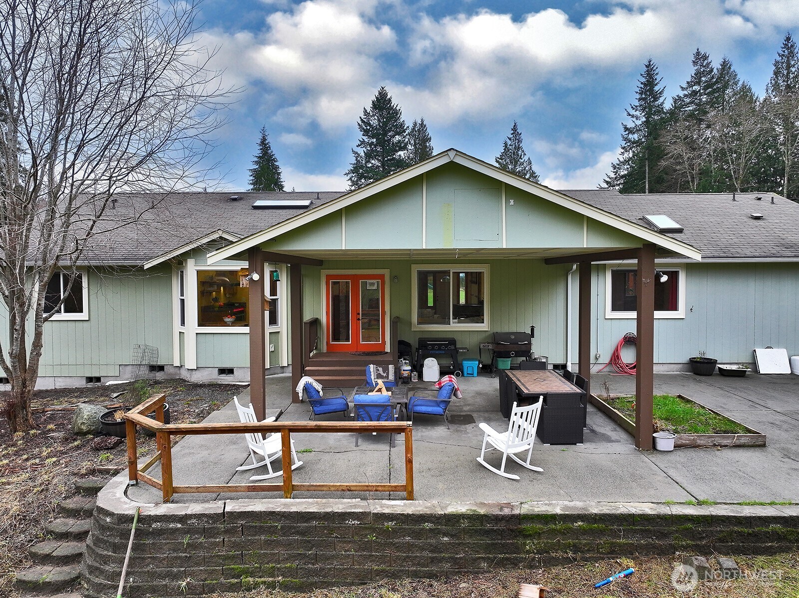 5180 Camelot Court , Langley, WA 98260