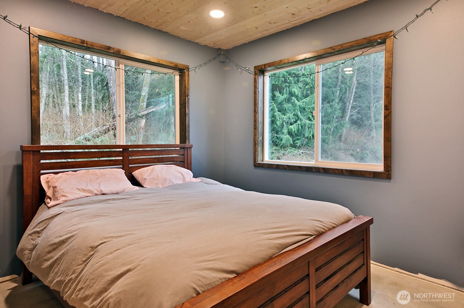 5180 Camelot Court , Langley, WA 98260