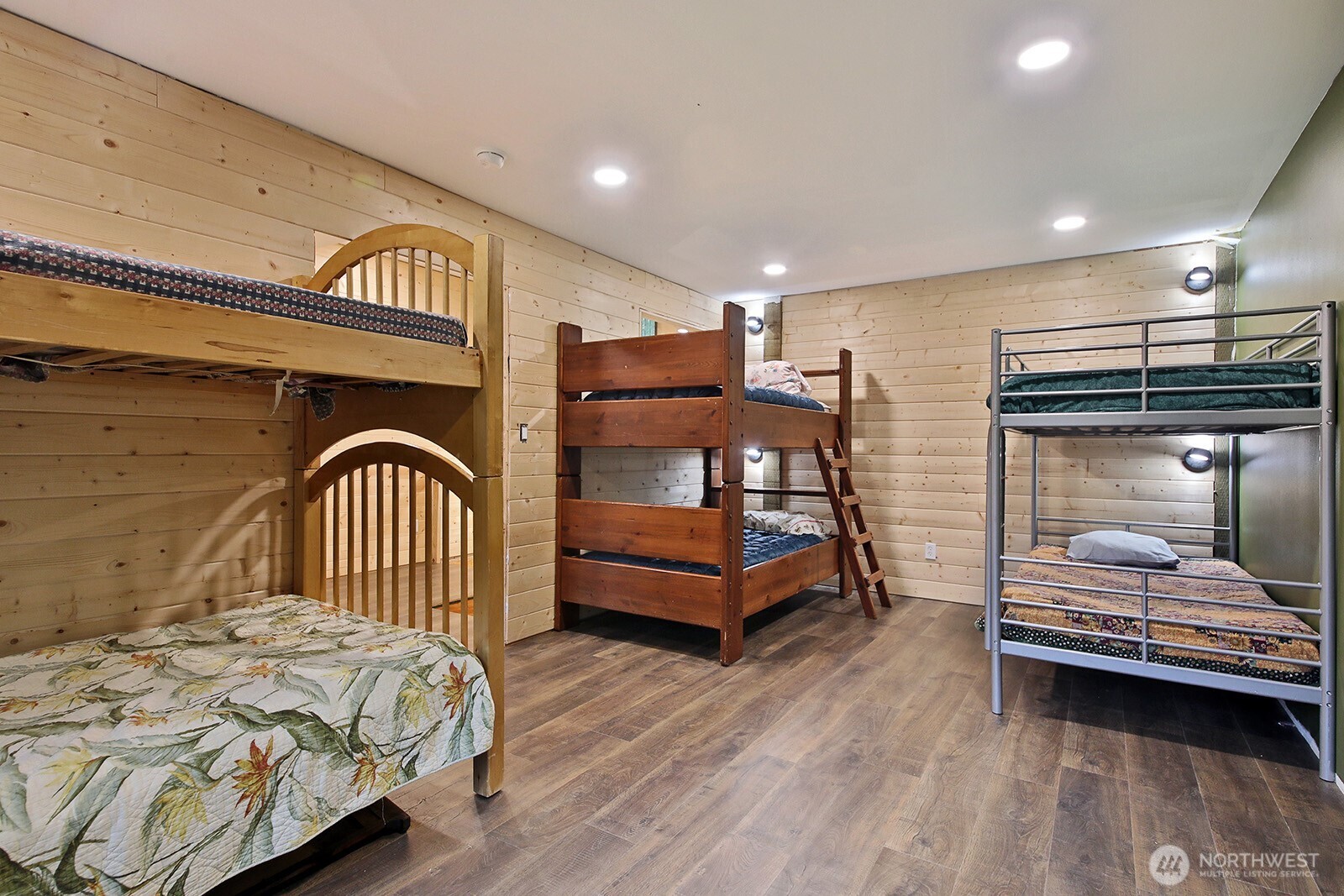 5180 Camelot Court , Langley, WA 98260