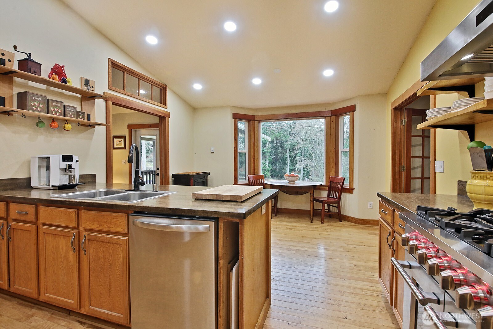 5180 Camelot Court , Langley, WA 98260