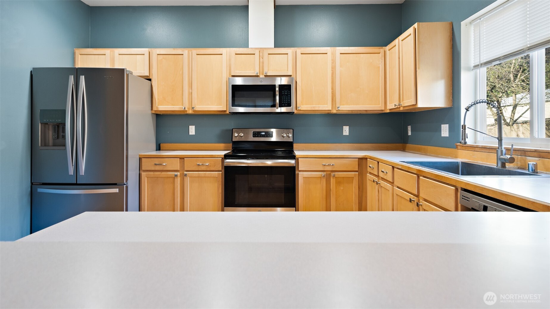 6726 NE Columbia Street , Suquamish, WA 98392